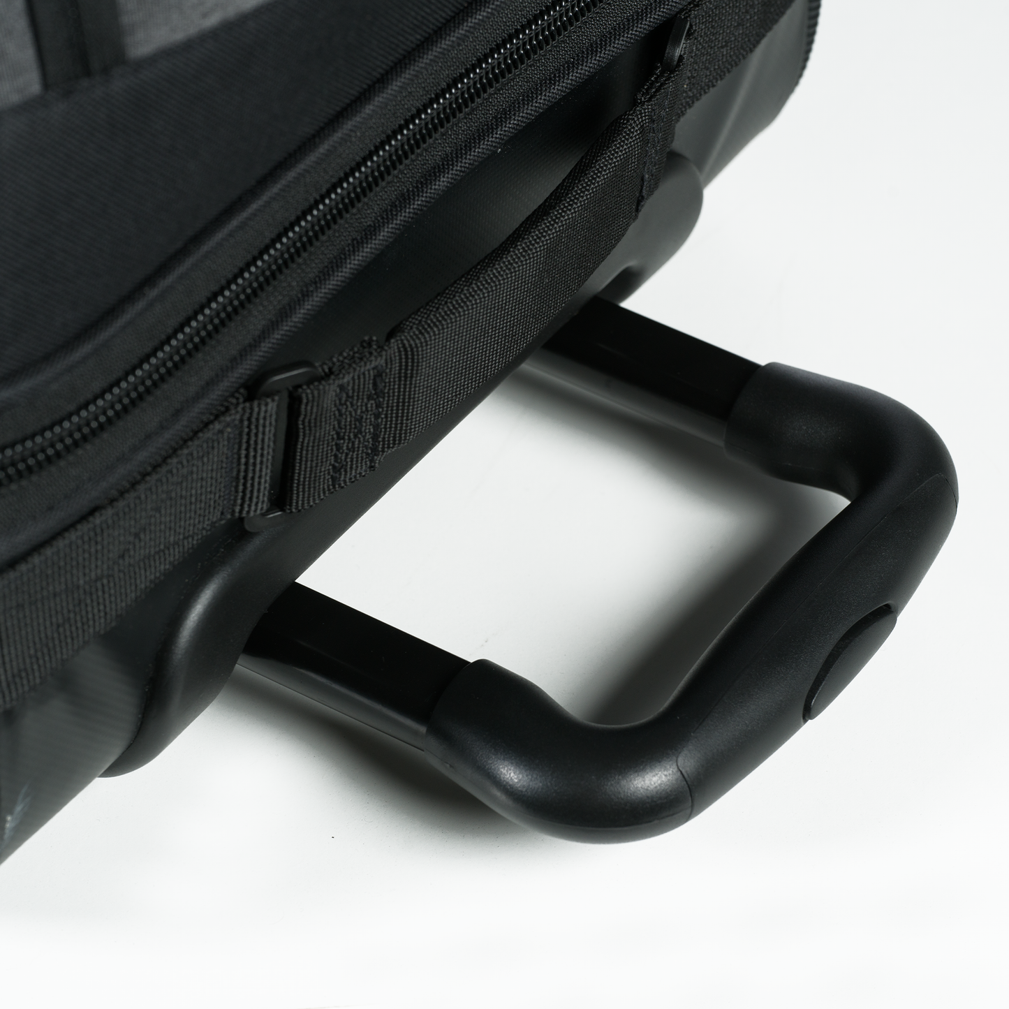 AZONIC | 30" Rolling Gearbag